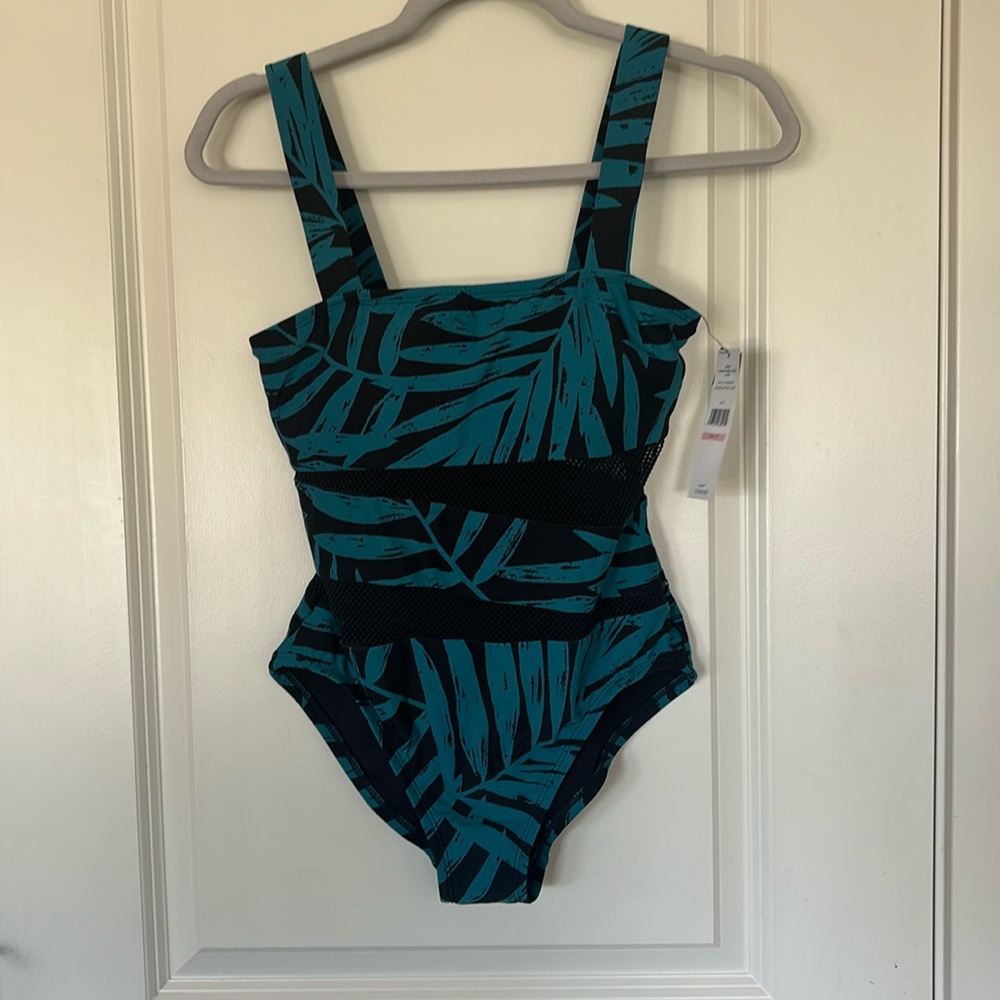 NWT Carmen Marc Valvo One Piece Swimsuit.  Size 10